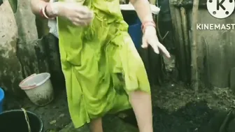 Village Milf Bathing Naked Outdoors And Getting Fucked