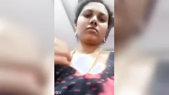 Mature Aunty Flashing Her Huge Tits And Wet Pussy For Camera