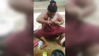 Village Babe Secretly Bathing And Getting Caught On Video