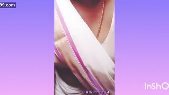 Married Woman Flashing Her Massive Tits For The Camera