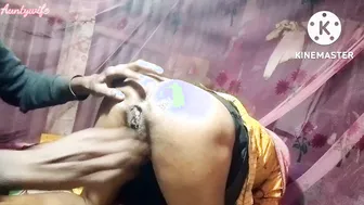 Pounding My Old Desi Aunty All Night Till She Screams