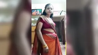 Village Aunty Exposing Massive Boobs On Webcam For Viewers