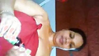 Mallu Married Woman Oiling Up Her Thick Body Before Action