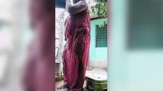 Bengali Village Woman Bathing Naked Filmed Through Window