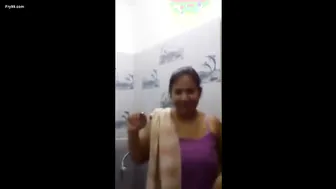 Married Desi Woman Caught Naked And Touching Herself Bath
