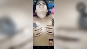 Tamil Aunty Flashing Huge Boobs Dirty Talking On Video Call