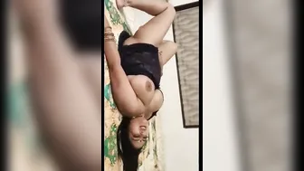 Naughty Milf Caught Fucking Behind The Scenes Amateur Porn