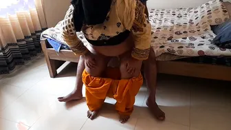 Catching Him Jerking Off So Horny Aunty Rides His Hard Cock
