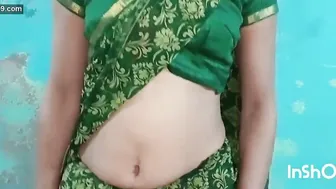 Cheating Married Aunty Fucking Her Young Nephew In Bedroom