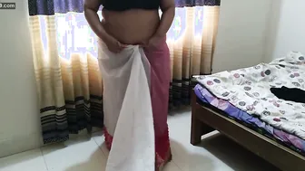 Neighbor Boy Catching Aunty In Saree And Fucking Her Senseless
