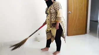 Chubby Married Woman Fucked Raw By Her Man While Sweeping