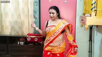 Aunty Teasing Me With Her Navel Before I Fuck Her Hard