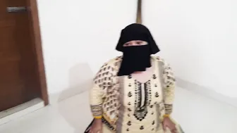 Indian Milf Aunty Exercising Gets Surprised Fucked Rough