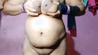 Chubby Indian Aunty Fingering Her Wet Pussy All Alone Today