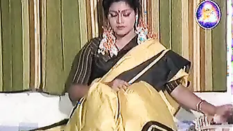 Desi Wife Feeling Herself Up And Moaning While Touching