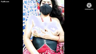 Rajasthani Married Aunty Doing A Filthy Nude Cam Show Alone