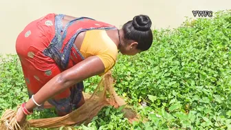 Village Women By The River Getting Naughty When No One Sees