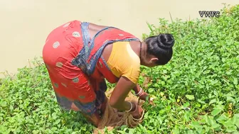 Village Women By The River Getting Naughty When No One Sees