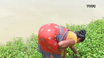 Village Women By The River Getting Naughty When No One Sees