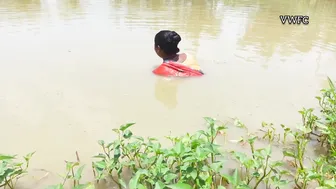 Village Women By The River Getting Naughty When No One Sees
