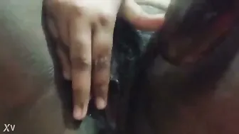 Desi Aunty Playing With Thick Eggplant In Her Wet Pussy
