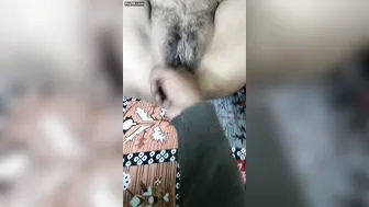 Desi Milf Taking Four Fingers Deep Inside Her Dripping Pussy