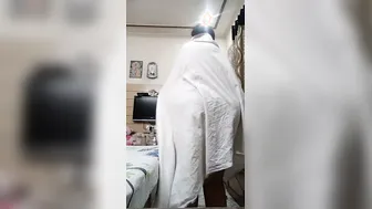 Married Aunty Bending Over Showing Off Her Huge Round Ass