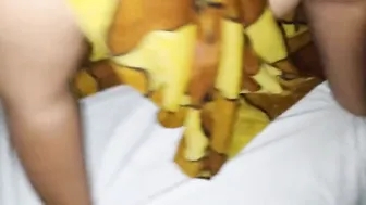 Hot Aunty In Saree Shaking Ass And Flashing Big Milky Tits