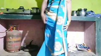 Tamil Village Aunty Spreading Legs Wide Begging For Rough Sex