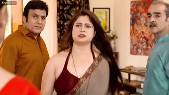 Busty Aunty In Saree Seducing Neighbor Boy At Home Alone