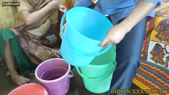 Desperate Aunty Spreading Legs Wide For Cash Fucking Session