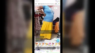 Curvy Indian Aunty With Big Belly Stripping On Webcam Show