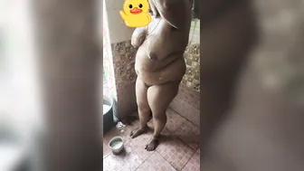 Tamil Aunty Caught Bathing Naked And Fucked In The Bathroom