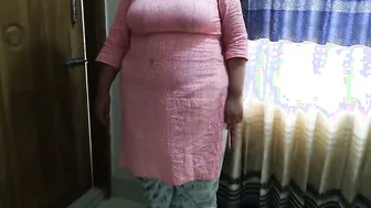 Horny Housewife With Huge Tits Fucking Stranger At Home