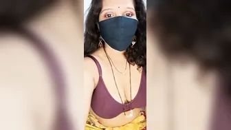 Indian Milf Showing Off Her Body And Talking So Nasty