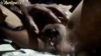Married Slut Shaving Her Hairy Pussy Late At Night