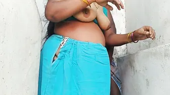 Busty Long Haired Aunty Exposing Her Perfect Body And Pussy