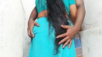 Busty Long Haired Aunty Exposing Her Perfect Body And Pussy