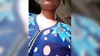 Village Aunty Doing Naughty Cam Show Exposing Everything Hot