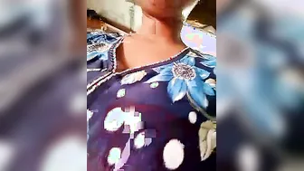 Village Aunty Doing Naughty Cam Show Exposing Everything Hot