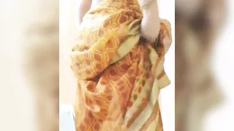 Horny Aunty Stripping Naked On Webcam Showing Everything Off