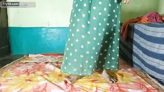 Desi Aunty Moaning Loud While Getting Drilled By Son Friend