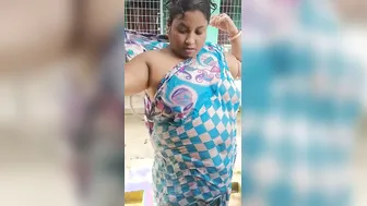 Bengali Village Aunty Bathing And Showing Everything Off