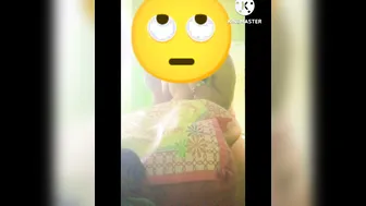 Thick Ass Desi Milf Showing Off Her Juicy Pussy Close Up
