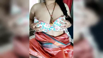 Telugu Teacher Babe Showing Her Big Boobs And Sexy Curves