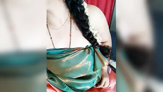 Telugu Teacher Babe Showing Her Big Boobs And Sexy Curves