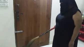 Muslim Neighbor Aunty Bent Over And Fucked While Cleaning