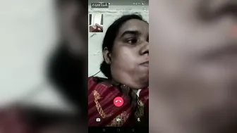 Mallu Aunty Flashing Her Big Tits And Wet Pussy On Video