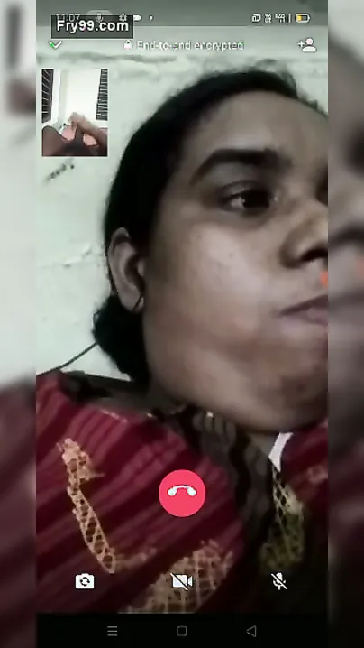 Mallu Aunty Flashing Her Big Tits And Wet Pussy On Video