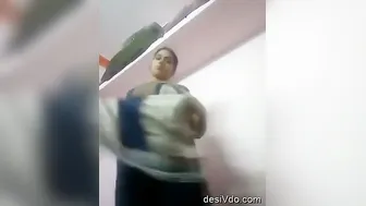 Kerala Milf Changing Clothes Caught Naked And Fucked Roughly